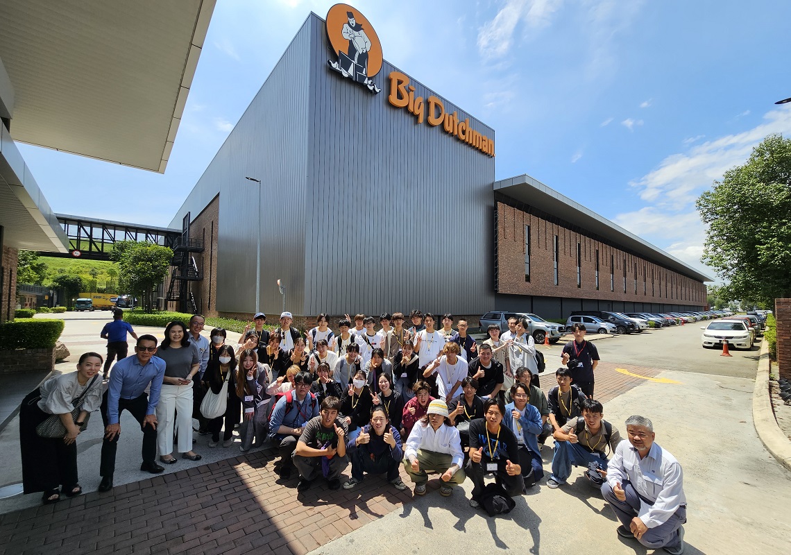 HQ Visit by Students of the National Institute of Technology (KOSEN) Oyama College, Japan